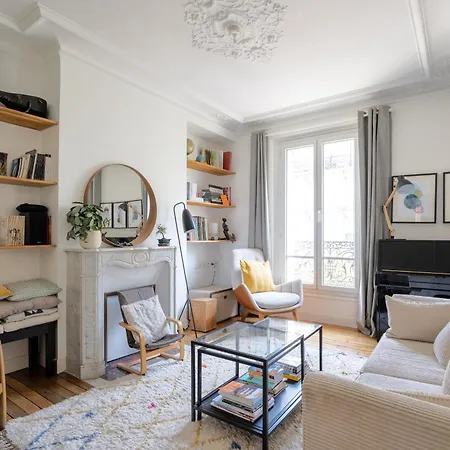 Apartment Veeve - Colourful Chords Paris